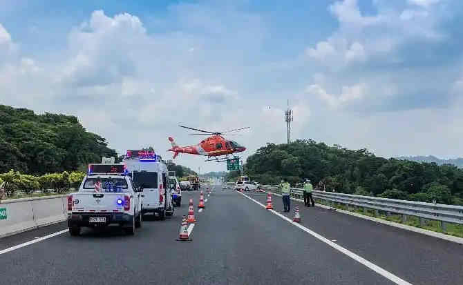 肥城高速公路汽车救援案例